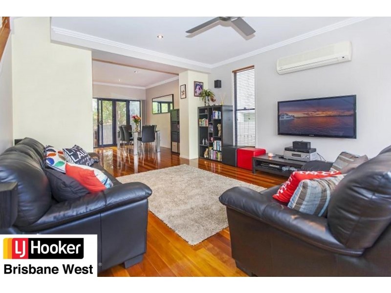 11 Biran Street, Coorparoo QLD 4151