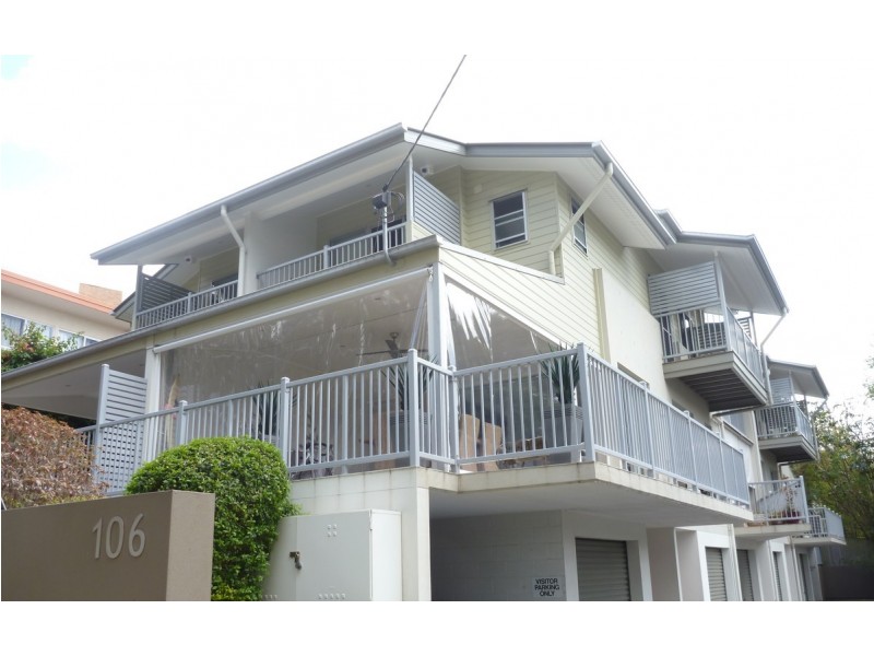 1/106 Carmody Road, St Lucia QLD 4067