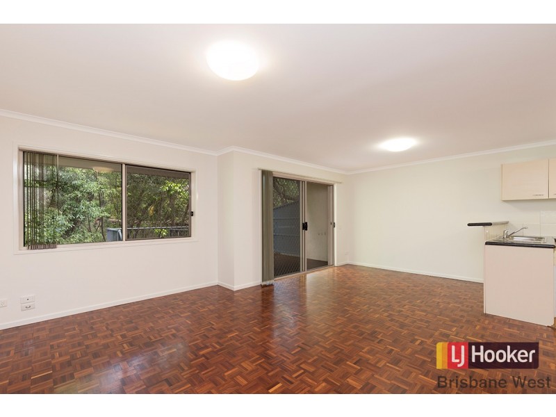 2/36 Soudan Street, Toowong QLD 4066