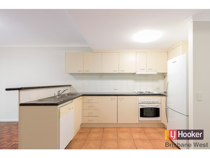 2/36 Soudan Street, Toowong QLD 4066