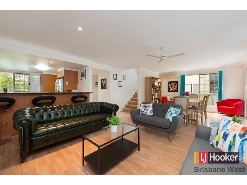 4/47 Newcomen Street, Indooroopilly QLD 4068