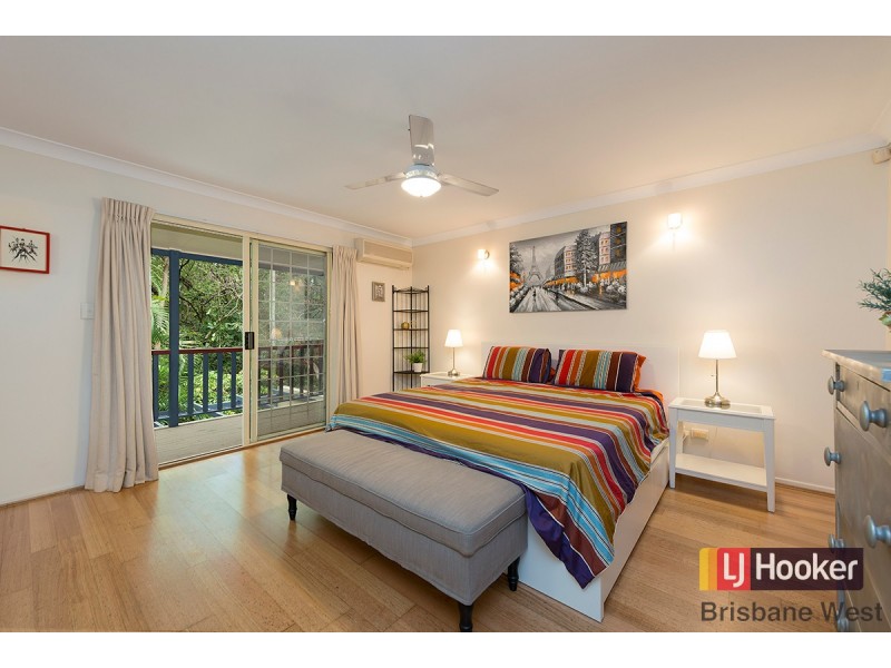 4/47 Newcomen Street, Indooroopilly QLD 4068