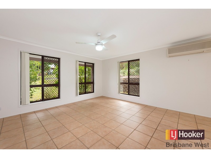 24 Samarai Street, Moggill QLD 4070