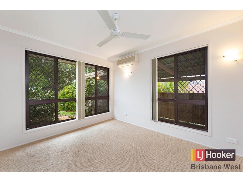 24 Samarai Street, Moggill QLD 4070