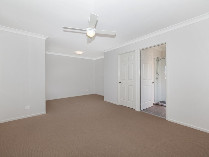 24 Zeitoun Street, Mitchelton QLD 4053