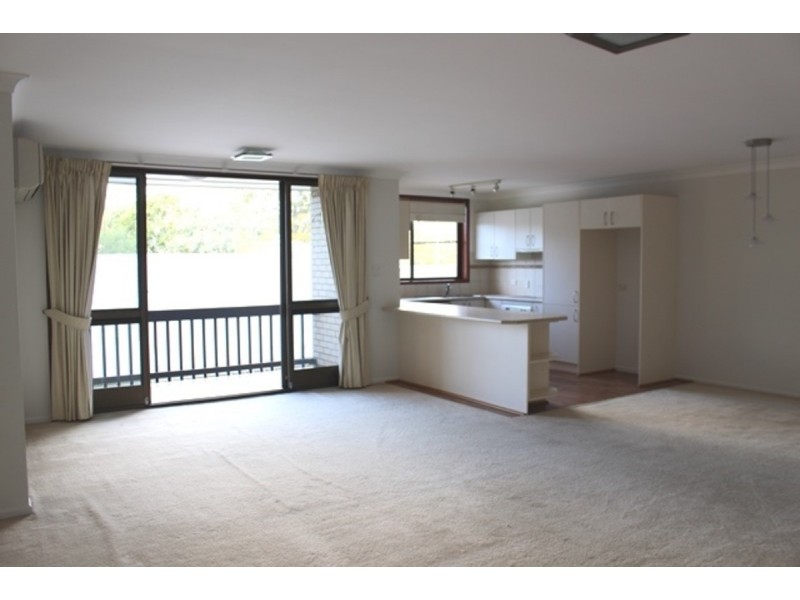 16/60 Lambert Road, Indooroopilly QLD 4068