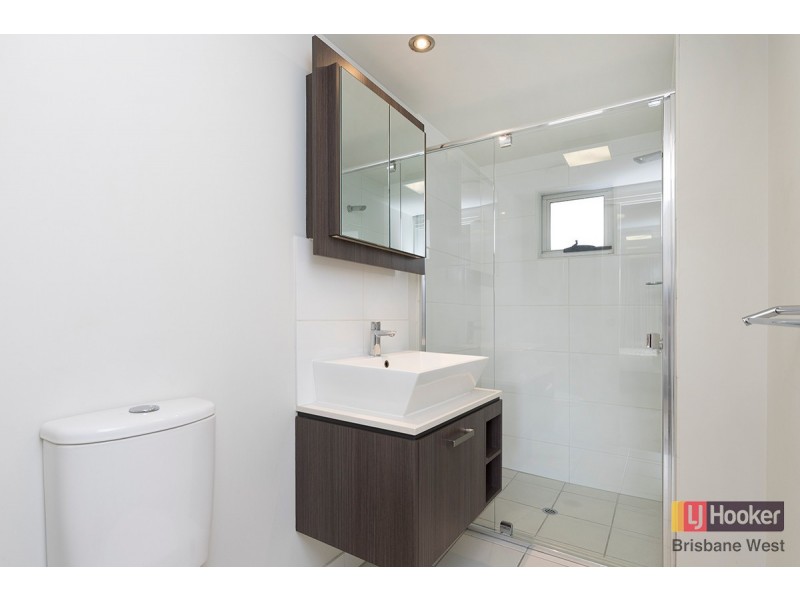 23/18 Gailey Road, St Lucia QLD 4067