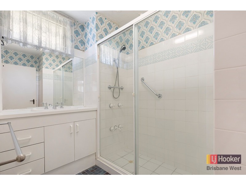 10/15 Bellevue Terrace, St Lucia QLD 4067