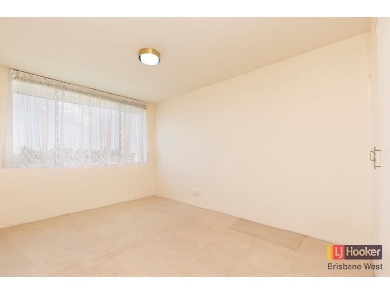 10/15 Bellevue Terrace, St Lucia QLD 4067