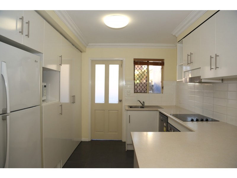 5/24 Brisbane Street, St Lucia QLD 4067