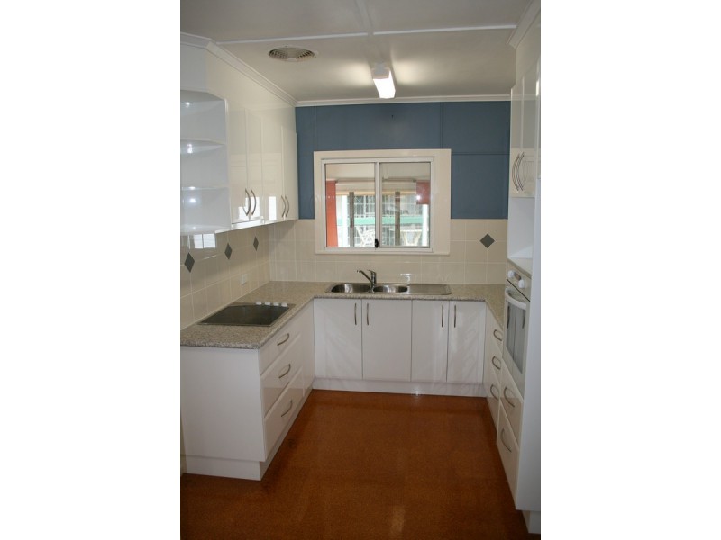 45 Moordale Street, Chapel Hill QLD 4069