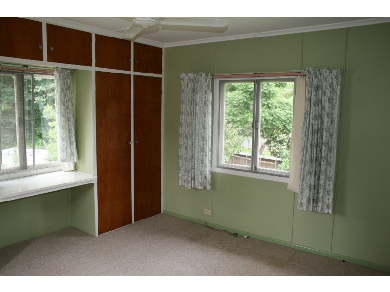 45 Moordale Street, Chapel Hill QLD 4069