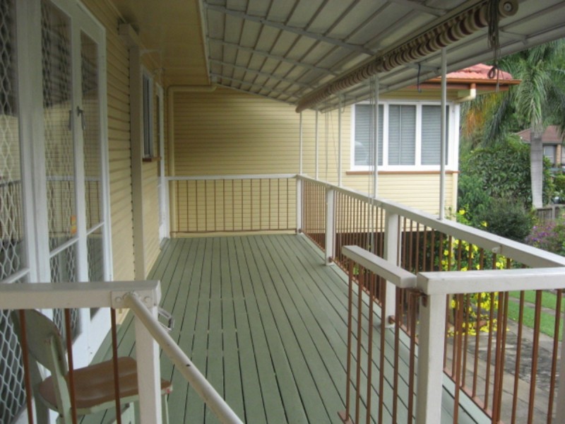 45 Moordale Street, Chapel Hill QLD 4069