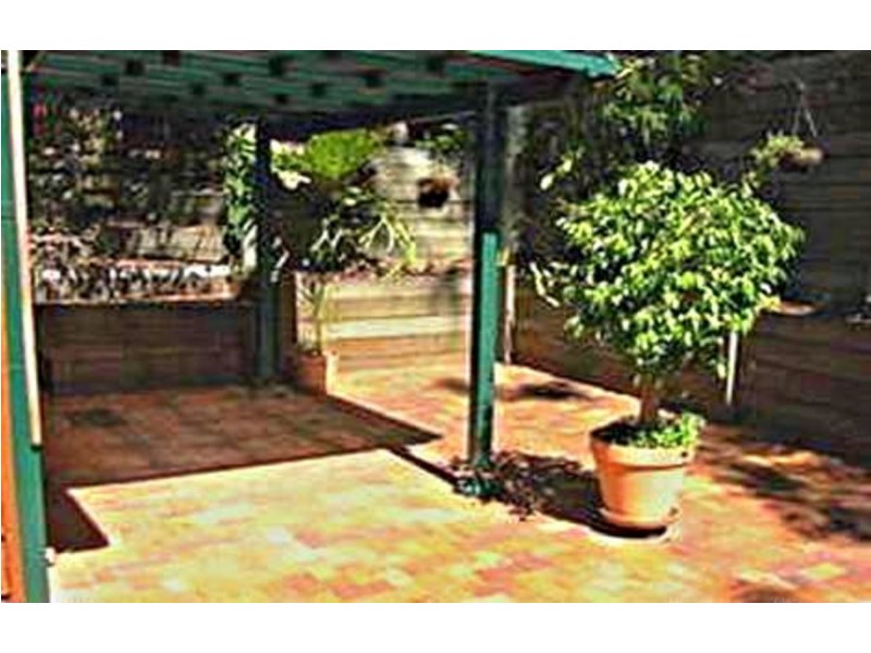 38 Tucker Street, Chapel Hill QLD 4069