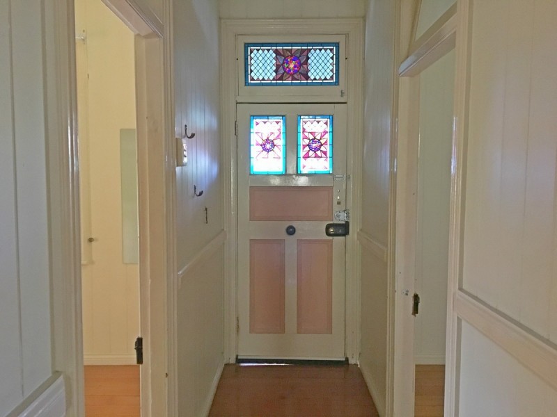 35 Swann Road, Taringa QLD 4068