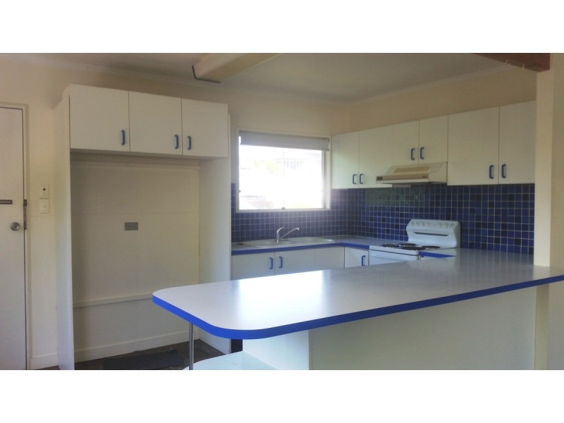 1/47 Newcross Street, Indooroopilly QLD 4068