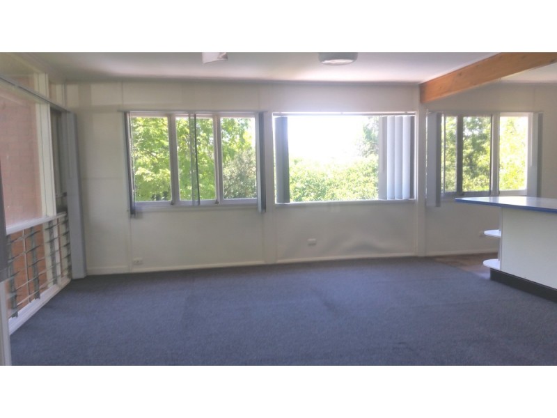 1/47 Newcross Street, Indooroopilly QLD 4068