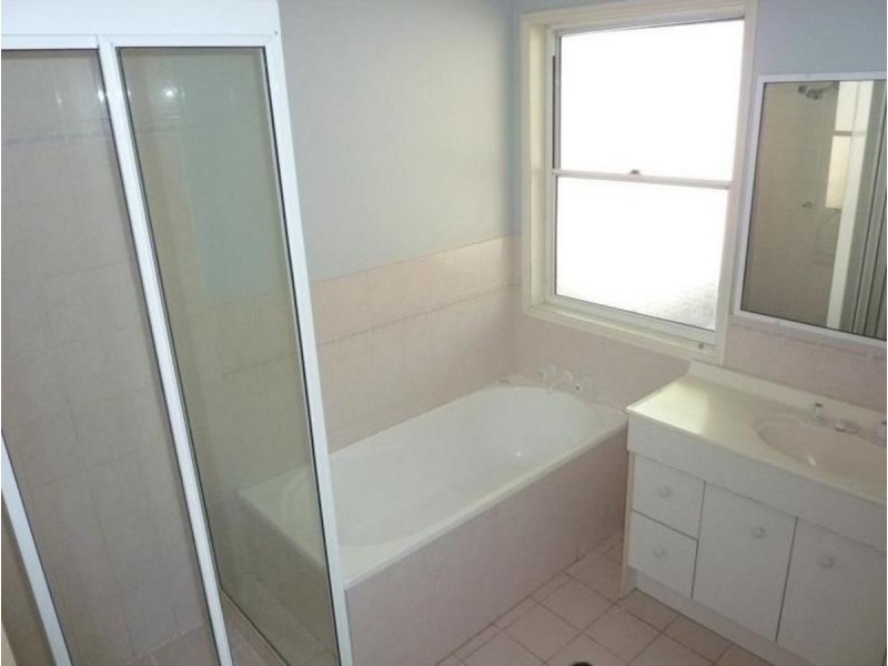 17 Greenfern Place, Ferny Grove QLD 4055