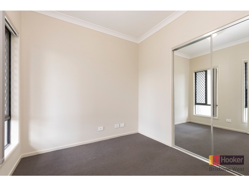 27 Lilly Pilly Place, Moggill QLD 4070