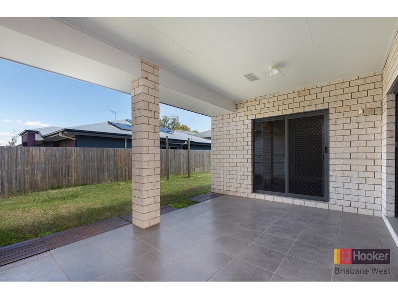 27 Lilly Pilly Place, Moggill QLD 4070