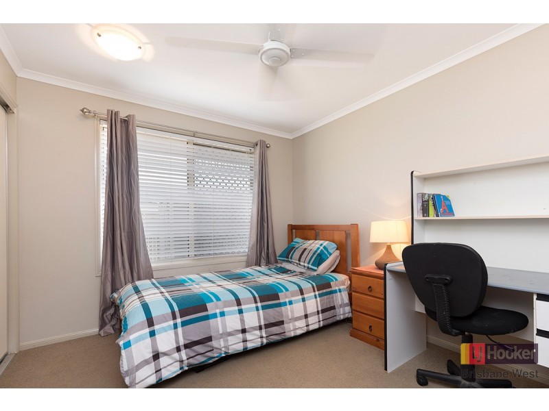 5A Pioneer Crescent, Bellbowrie QLD 4070