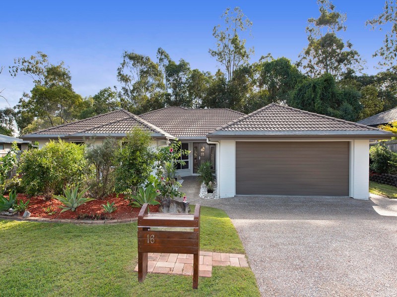 16 Corymbia Crescent, Anstead QLD 4070