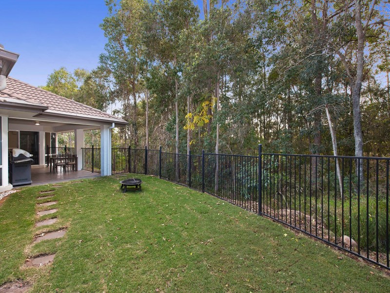 16 Corymbia Crescent, Anstead QLD 4070