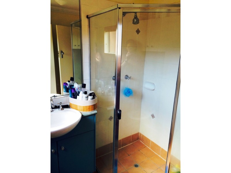 1/126 Sylvan Road, Toowong QLD 4066