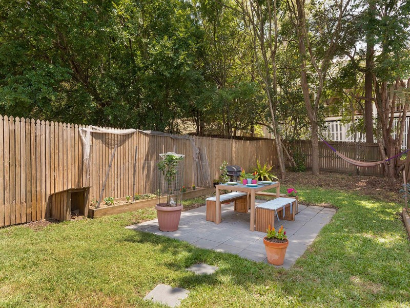 4/13 Westerham Street, Taringa QLD 4068