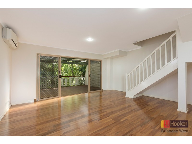 3/12 Priory Street, Indooroopilly QLD 4068