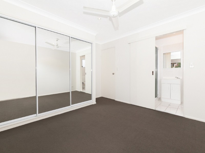 4/27 Cadell Street, Toowong QLD 4066