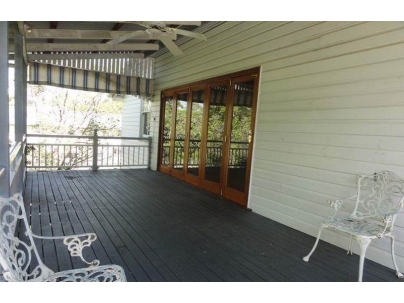 132 Waverley Road, Taringa QLD 4068