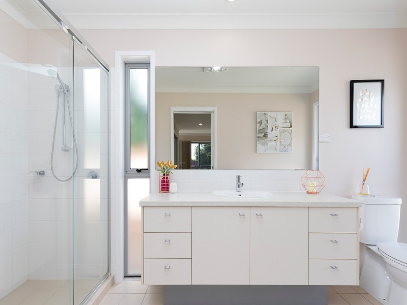 7 Jarrah Street, Moggill QLD 4070