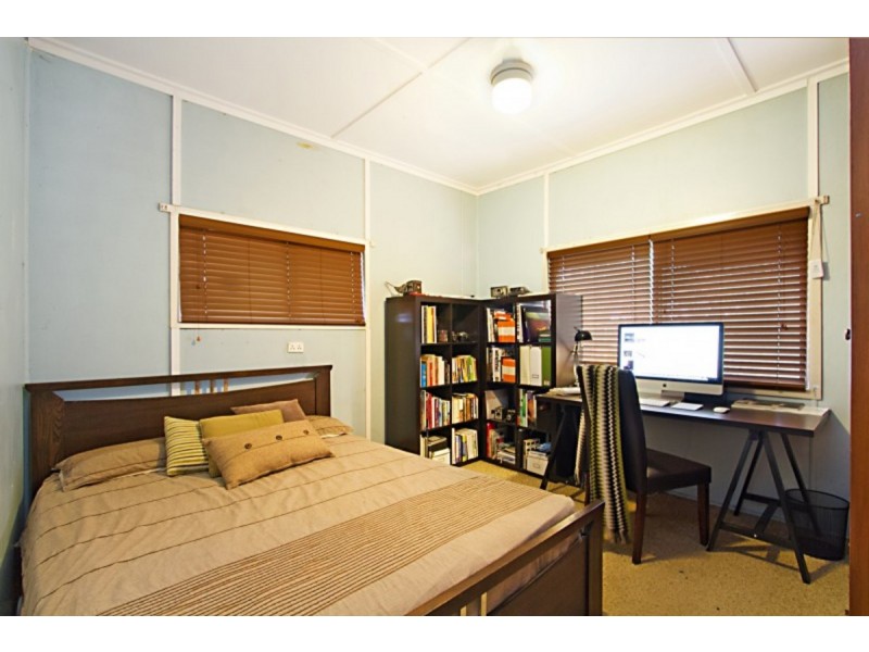 53 Todd Street, Taringa QLD 4068