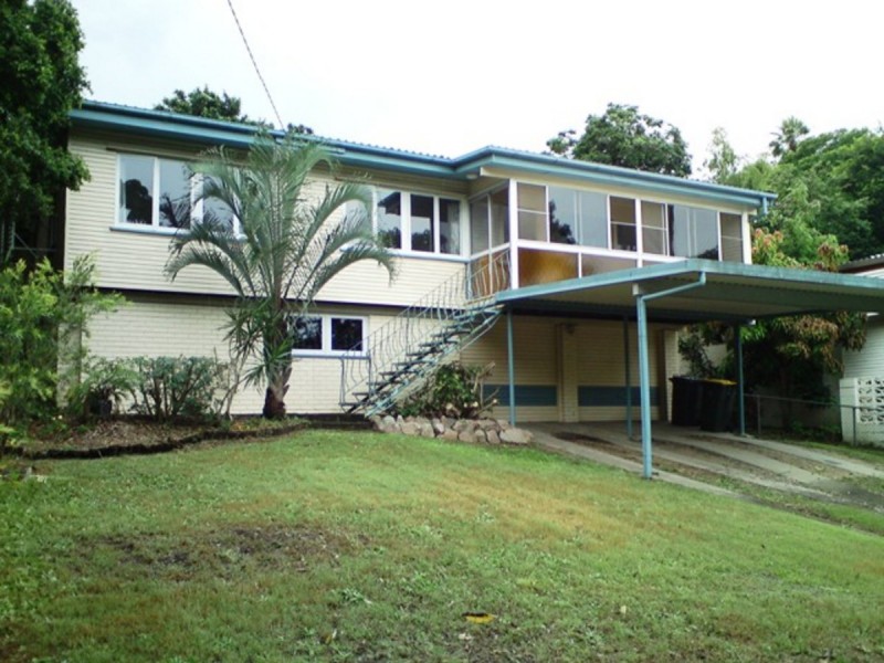 13 Pictavia Street, Toowong QLD 4066