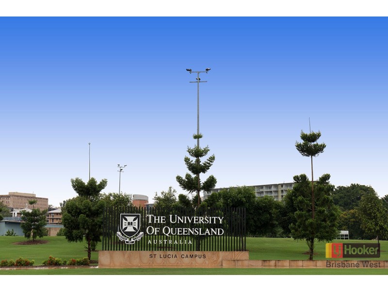 1/260 Sir Fred Schonell Drive, St Lucia QLD 4067