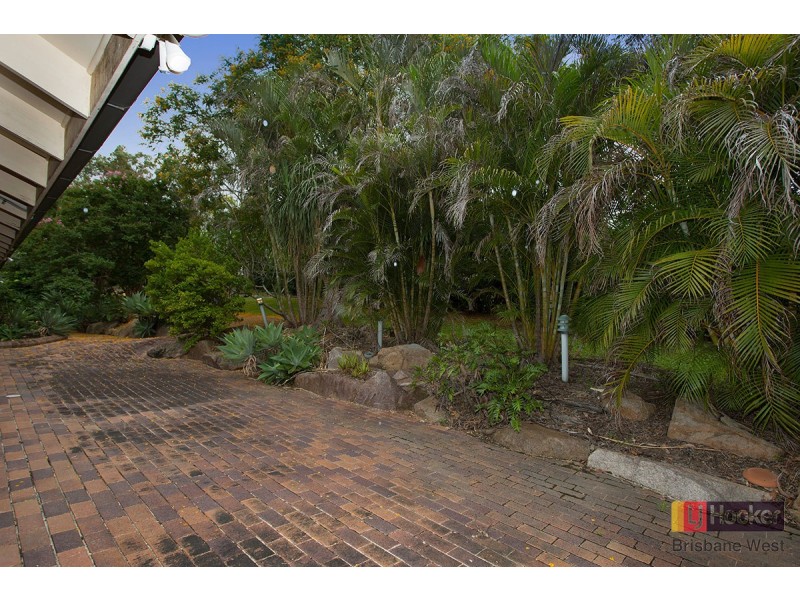 107 Grandview Road, Pullenvale QLD 4069