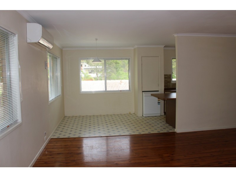 23 Struan Street, Chapel Hill QLD 4069