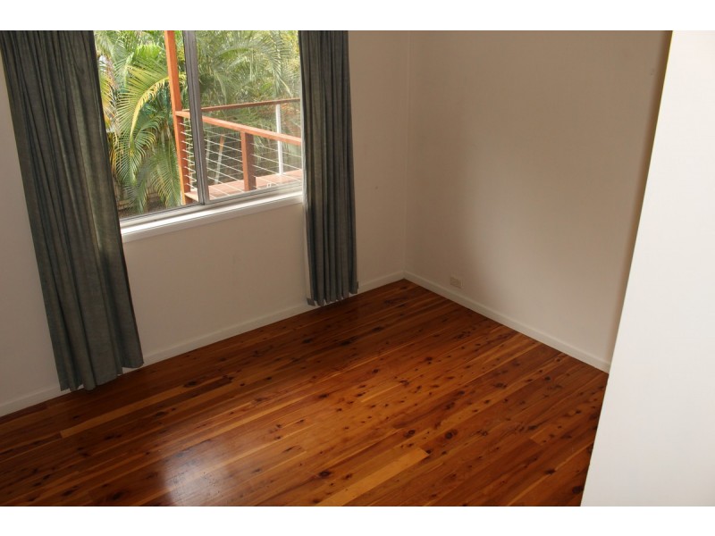 23 Struan Street, Chapel Hill QLD 4069