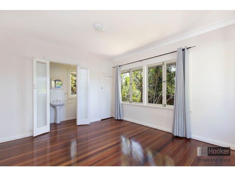 259 Hawken Drive, St Lucia QLD 4067