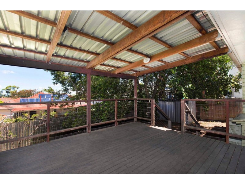 259 Hawken Drive, St Lucia QLD 4067