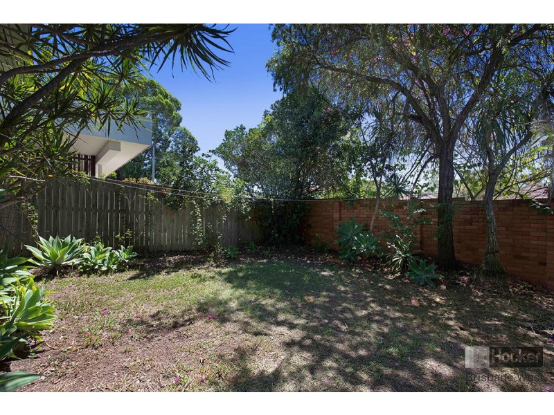 259 Hawken Drive, St Lucia QLD 4067
