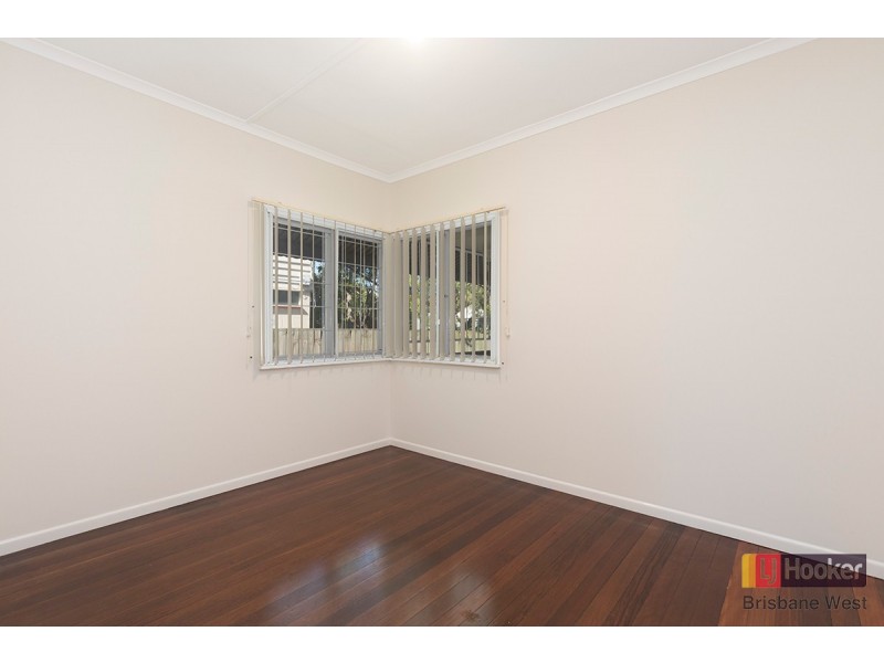 9 Coleman Street, Graceville QLD 4075