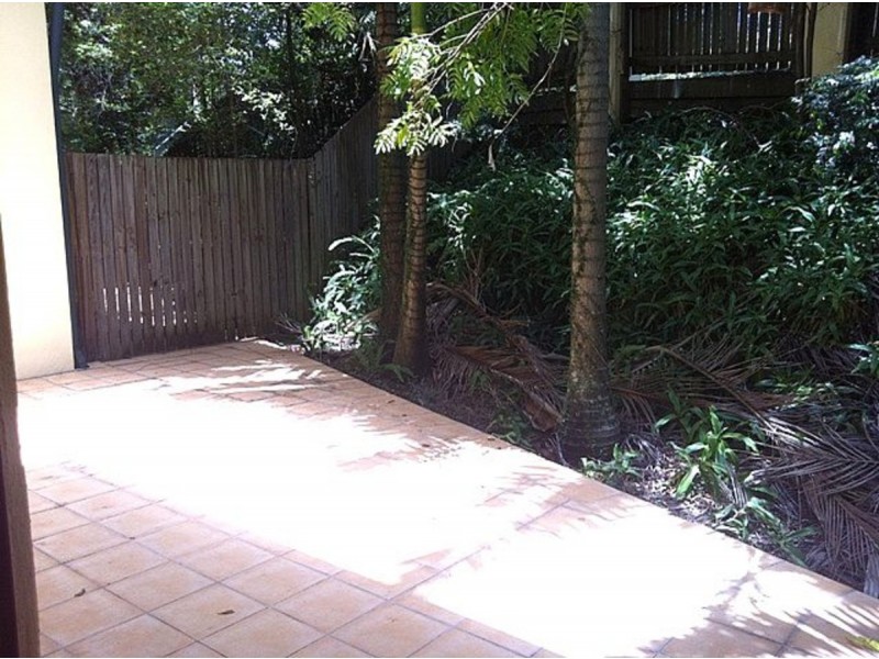 6/182 Carmody Road, St Lucia QLD 4067