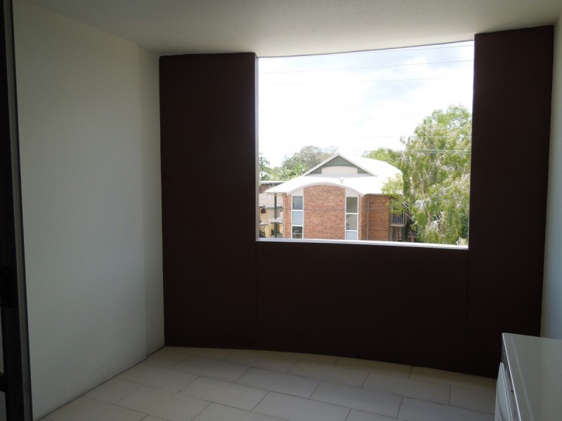 8/159 Clarence Road, Indooroopilly QLD 4068