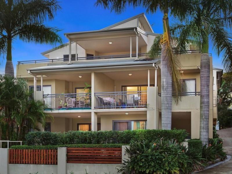 2/22 Cadell Street, Toowong QLD 4066