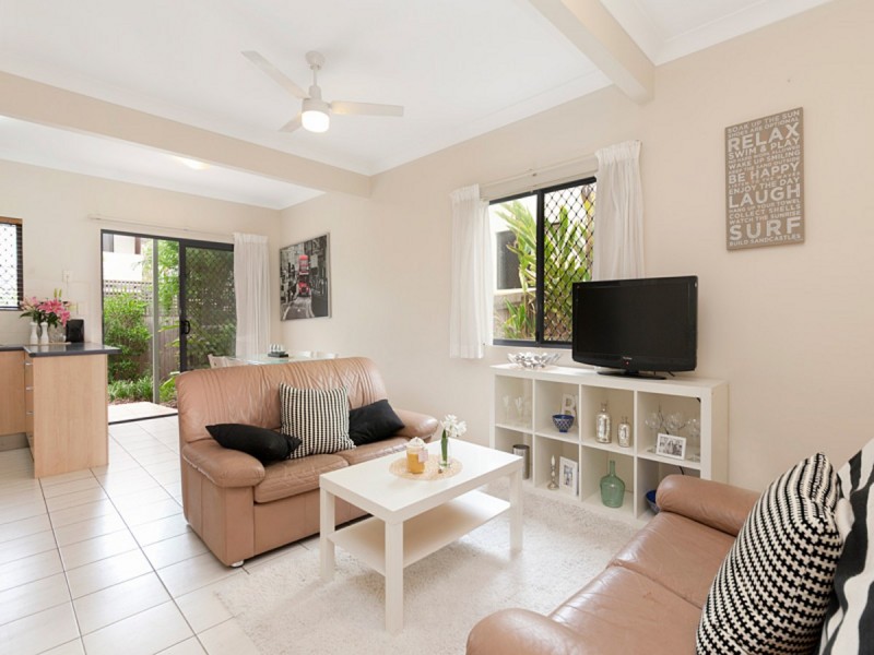 5/34 Warren Street, St Lucia QLD 4067