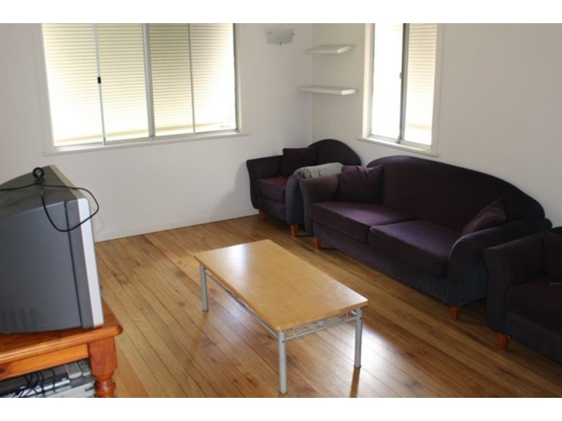 883 Samford Road, Keperra QLD 4054