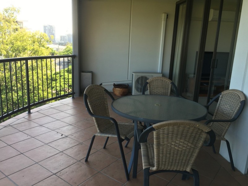 150/5-11 Chasely Street, Auchenflower QLD 4066