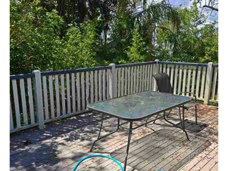 98 Stanley Terrace, Taringa QLD 4068